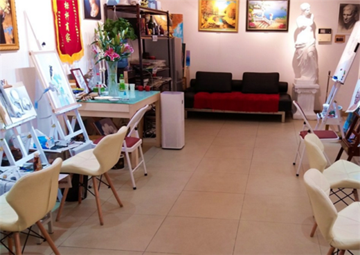 彩童美術(shù)教育