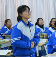 唯中學(xué)館加盟費用多少錢？