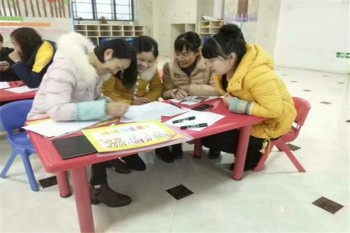 億童美術(shù)培訓(xùn)