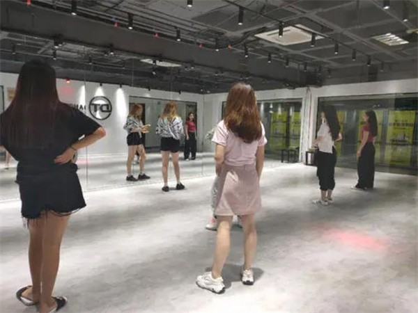 dt舞蹈工作室加盟費多少?