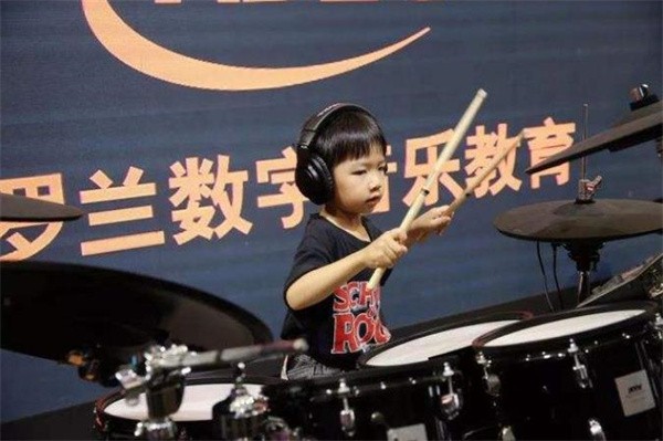 羅蘭數字音樂加盟費多少?