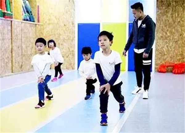 ikidfit兒童體適能加盟費是多少？