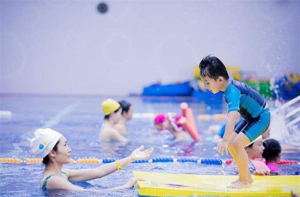 加盟親子游泳要多少錢？