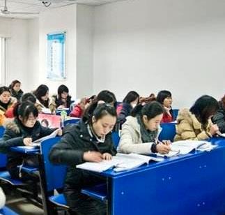 宇杰會計加盟