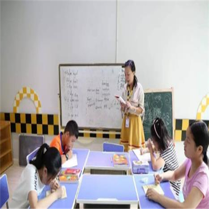 閱美樂國際私塾