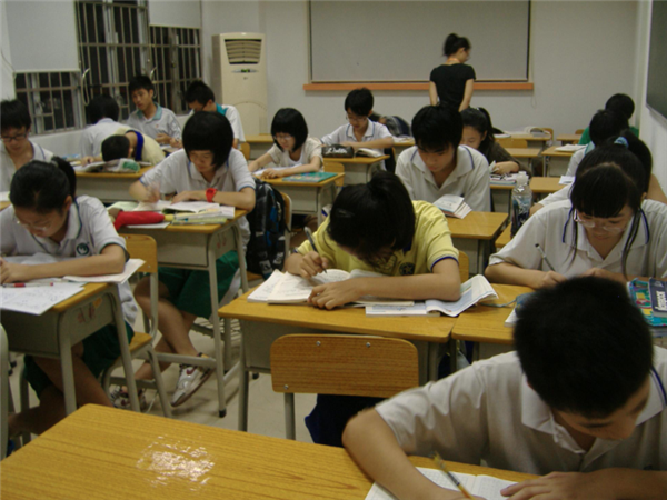元科中小學輔導班