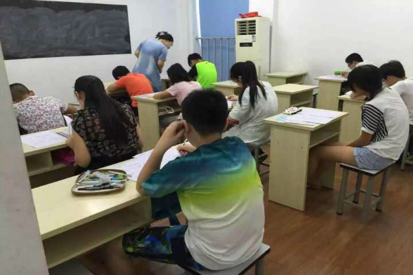德軒教育加盟