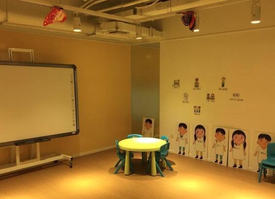 X SCHOOL未來學院加盟
