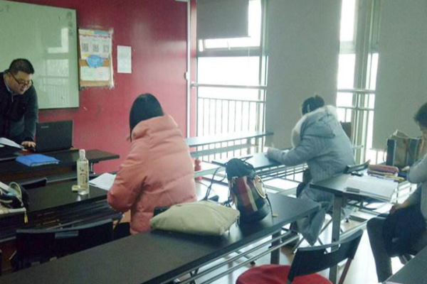 儒森教育進修學校加盟