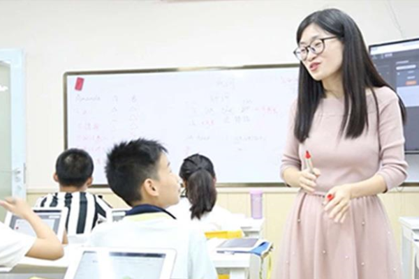 虎斑教育加盟